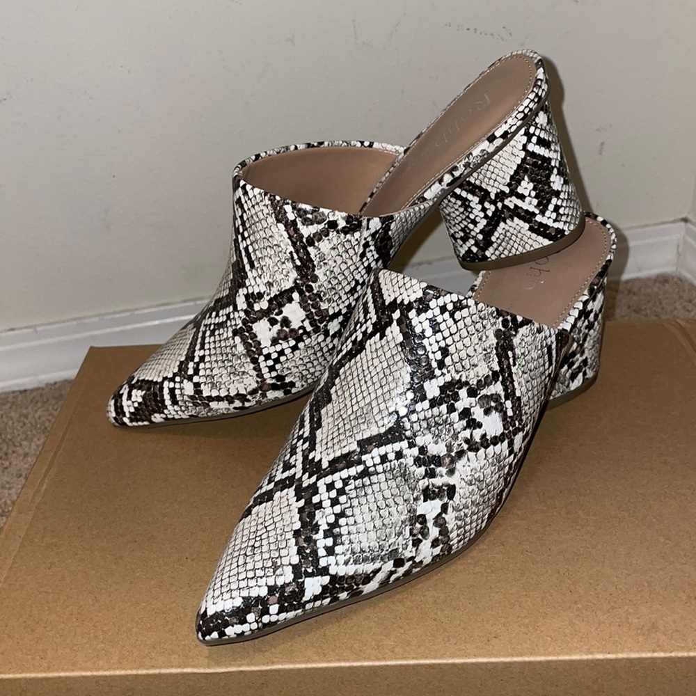 Rohb by Joyce Azria